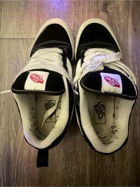 Vans White and Black Low-Top Sneakers with Red Logo